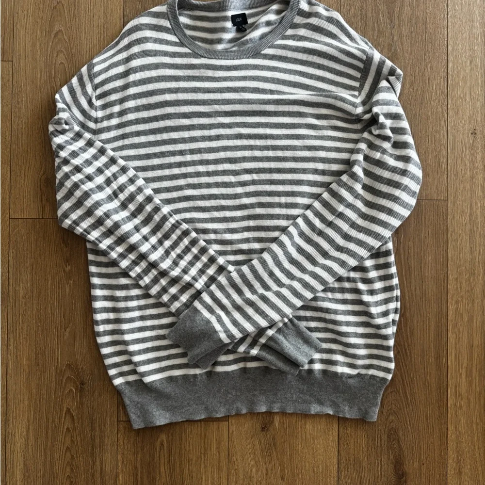 J Crew Men XL Striped Crewneck Sweater - Gray and White